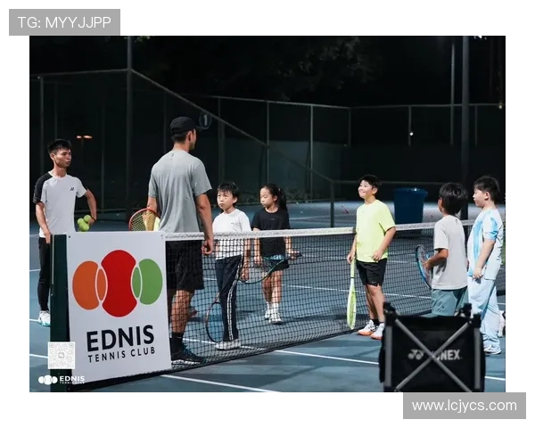 深圳网球队的蜕变之旅：从传统到现代的全新挑战与机遇