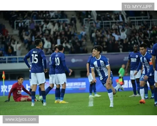 杭州足球队边路渗透战术解析与实战应用深度剖析